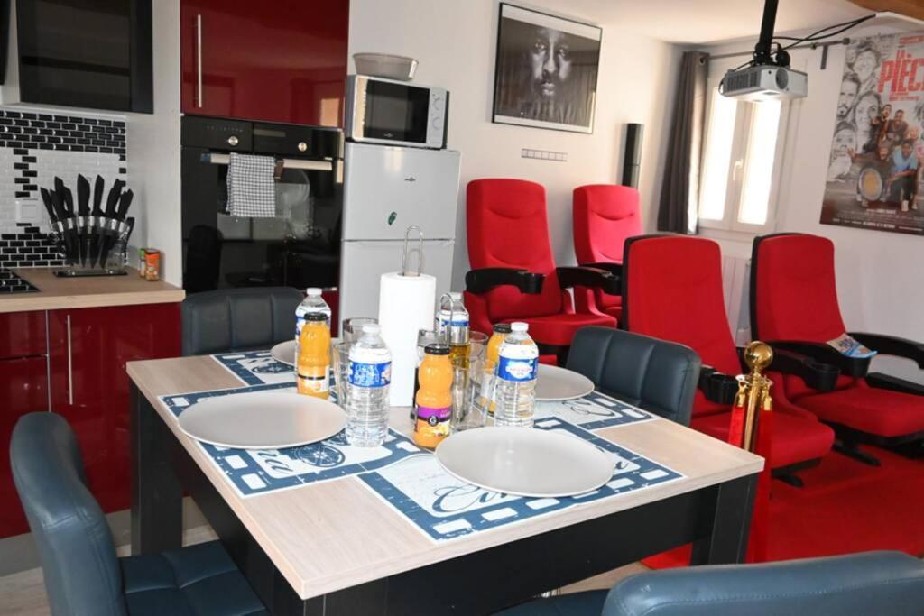 Cinema Appartement 10Mn Aeroport Roissy Cdg Villeneuve-sous-Dammartin Экстерьер фото